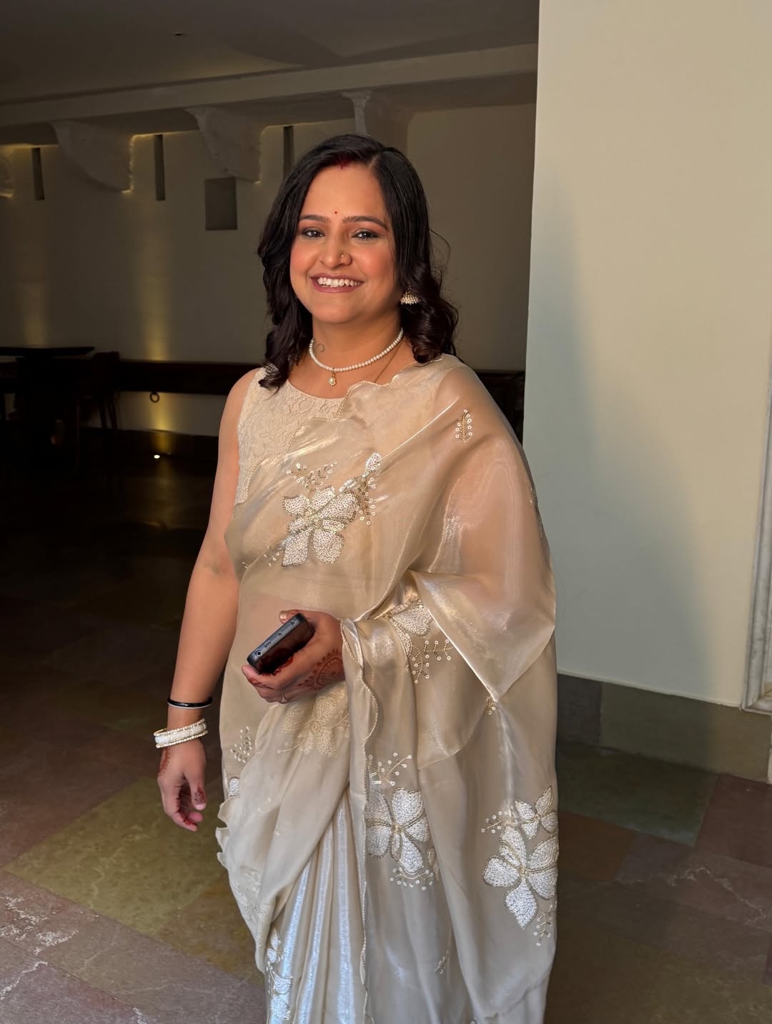 When makeup looks expensive but feels effortless 🤍Save this reel for your next function 💫DM to